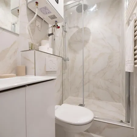 Cosy In شقة باريس