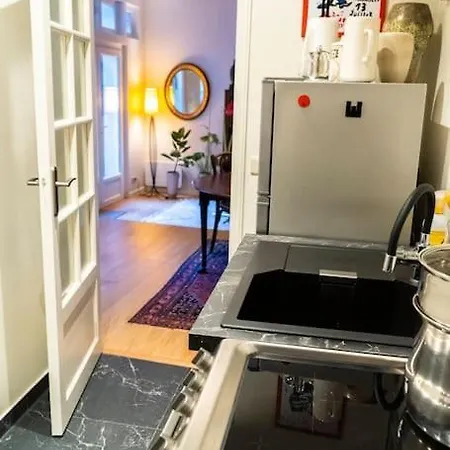 Cosy In Apartment *