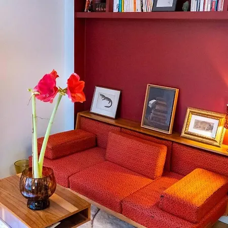 Cosy In *